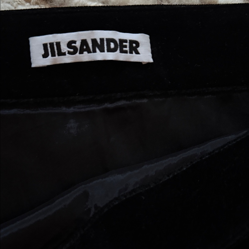 ❤️ NEW Jil Sander Black Velvet Skirt - Picture 3 of 5